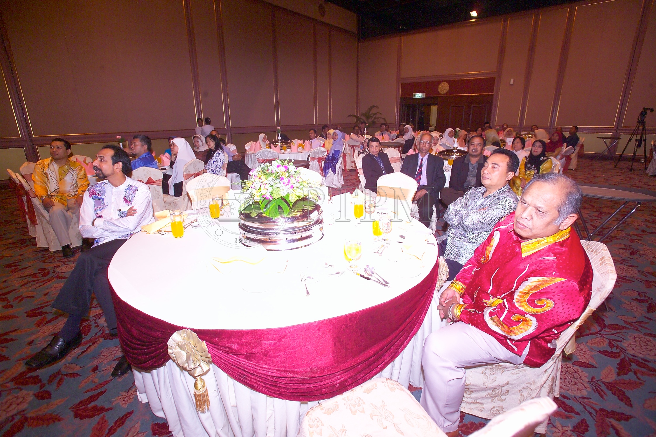 PTPM 06 23 eduresearch D9X40806